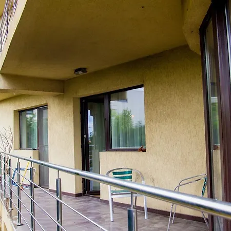 Daire Vila With Balcony And Parking 1 Bükreş