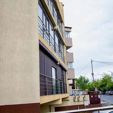 Daire Vila With Balcony And Parking 1