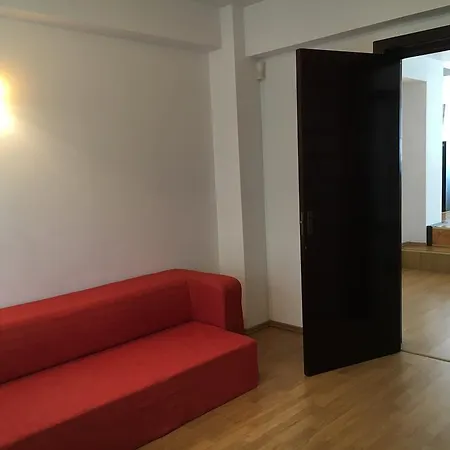Daire Vila With Balcony And Parking 1 Bükreş