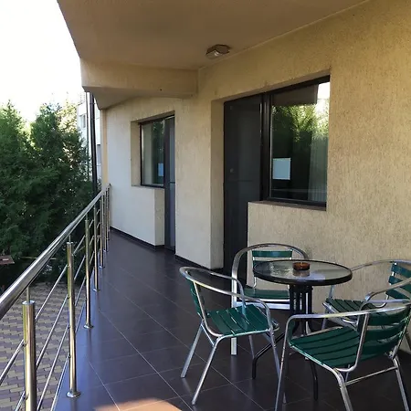 Daire Vila With Balcony And Parking 1